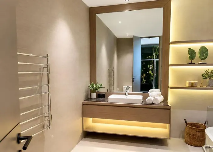 بيت للعطل 3 Bedroom Luxury Rice-Field Canggu Villa Private Pool